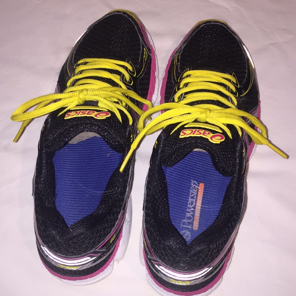 ASICS GT 2000 Running Shoes! - Picture 5 of 8
